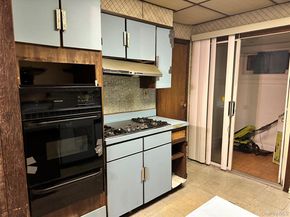 2902 Baisley Avenue, Bronx NY 10461