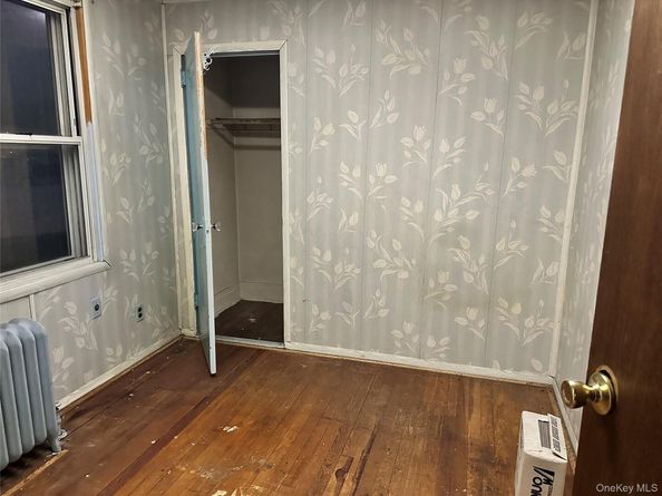 2902 Baisley Avenue, Bronx NY 10461