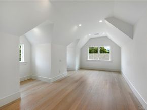 17 Happy Lane, Westhampton Beach NY 11978