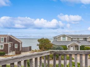 21 Captain Kidds Path, Montauk NY 11954