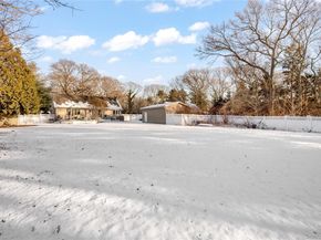 378 Mac Arthur Boulevard, Hauppauge NY 11788