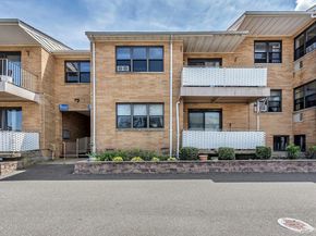 12 Florence Avenue 29A, Freeport NY 11520