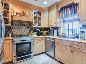 122 Hamilton Road, Hempstead NY 11550