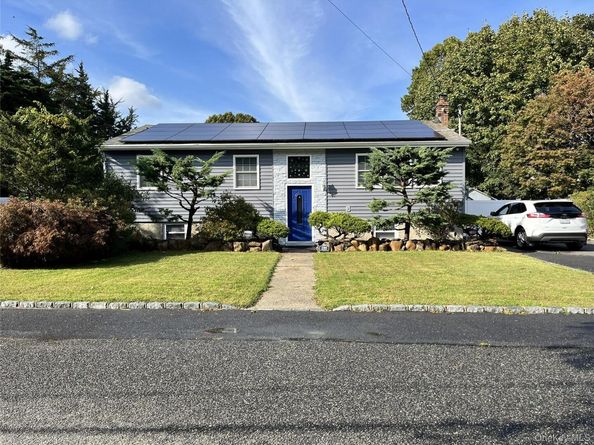 104 19th Street, Wading River NY 11792