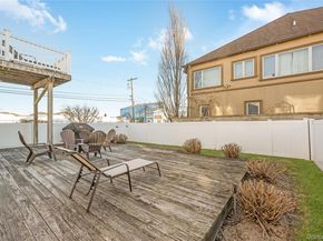 120 Neptune Place, Massapequa NY 11758