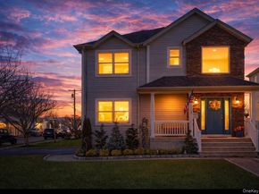 120 Neptune Place, Massapequa NY 11758