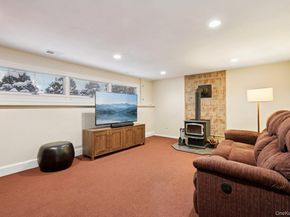 32 Allan Lane, Mount Kisco NY 10549