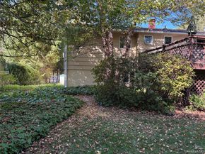 32 Allan Lane, Mount Kisco NY 10549