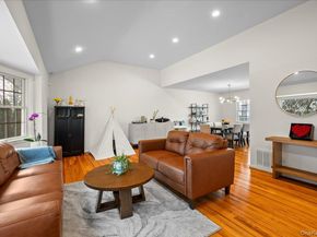 1079 Weaver Street, New Rochelle NY 10804