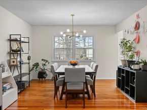 1079 Weaver Street, New Rochelle NY 10804