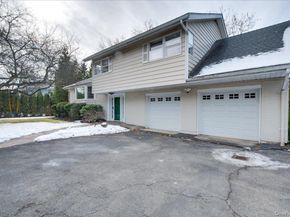 1079 Weaver Street, New Rochelle NY 10804