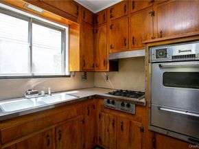 72 Park ave Terrace, Yonkers NY 10703