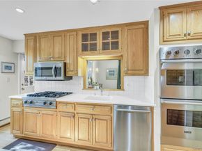 306 Versa Place, Sayville NY 11782