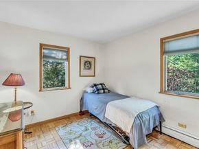 306 Versa Place, Sayville NY 11782