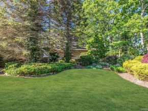 306 Versa Place, Sayville NY 11782