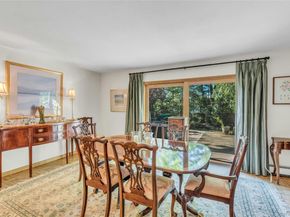 306 Versa Place, Sayville NY 11782
