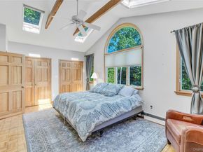 306 Versa Place, Sayville NY 11782