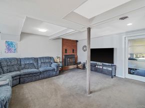 7 Marlowe Place, Greenlawn NY 11740