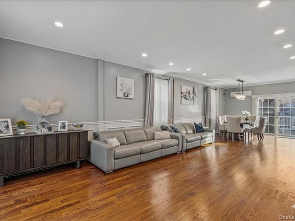 14940 15th Drive, Whitestone NY 11357