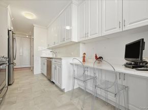 27010 Grand Central Parkway 17K, Floral Park NY 11005