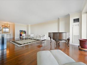 27010 Grand Central Parkway 17K, Floral Park NY 11005