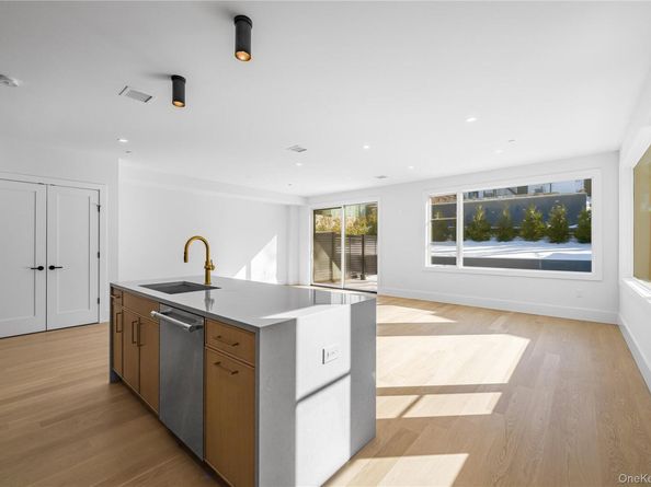 156 Palisade Street B, Dobbs Ferry NY 10522