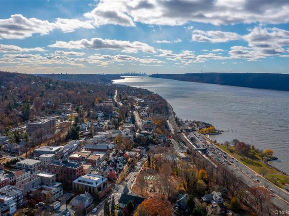 156 Palisade Street B, Dobbs Ferry NY 10522