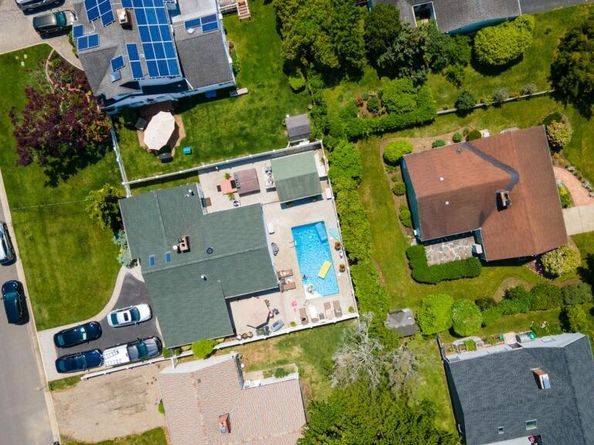 31 Grand Central Avenue, Amityville NY 11701