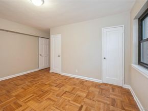 50 White Oak street 1E, New Rochelle NY 10801