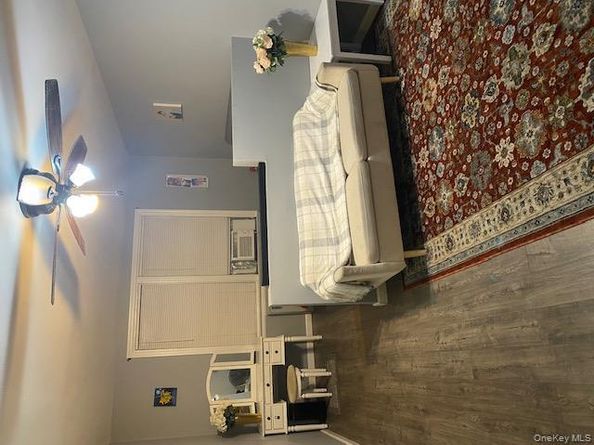 80 Gibson Blvd. 1C, Valley Stream NY 11581