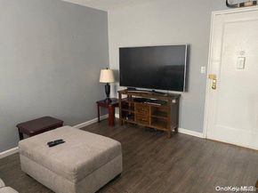 80 Gibson Blvd. 1C, Valley Stream NY 11581