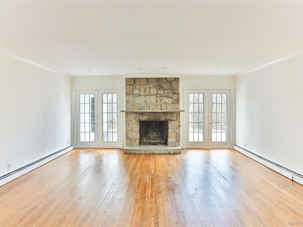 65 Red Oak Lane, Mount Kisco NY 10549