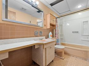 7920 149th Avenue, Lindenwood NY 11414