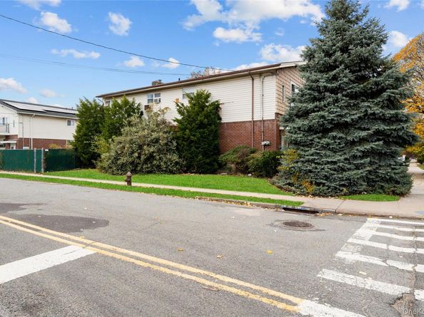 7920 149th Avenue, Lindenwood NY 11414