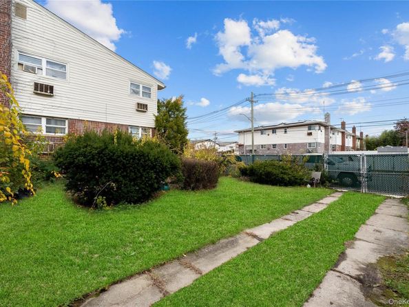 7920 149th Avenue, Lindenwood NY 11414