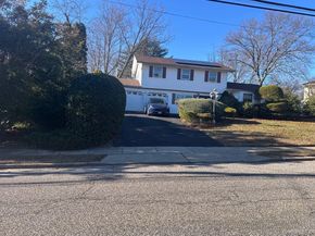 65 Landscape Drive, Wheatley Heights NY 11798