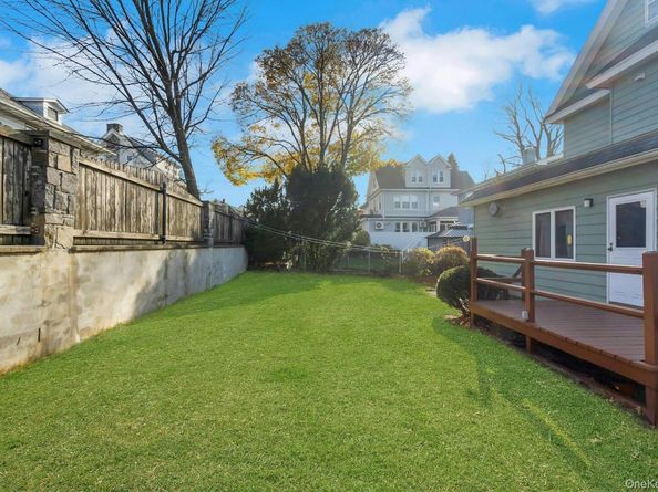 136 Buckingham Road, Yonkers NY 10701