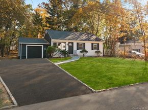 6 Winnetou Road, White Plains NY 10603
