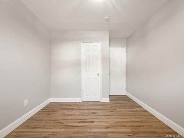 6 Winnetou Road, White Plains NY 10603