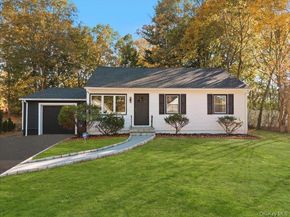6 Winnetou Road, White Plains NY 10603