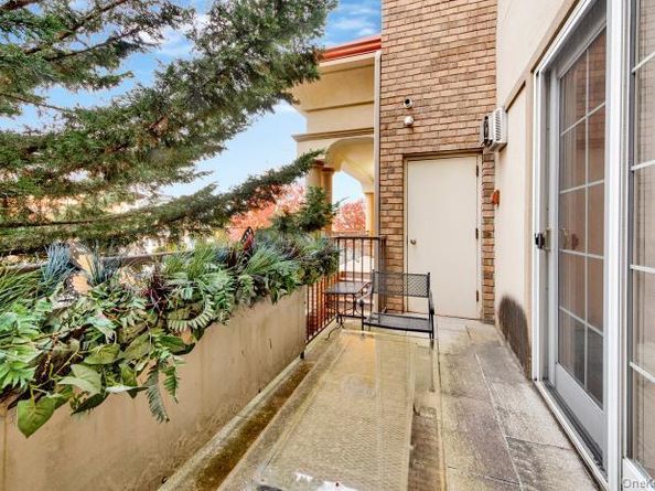 257 Central Avenue 1H, White Plains NY 10606