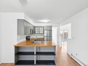 16 Settlers Landing Lane, East Hampton NY 11937