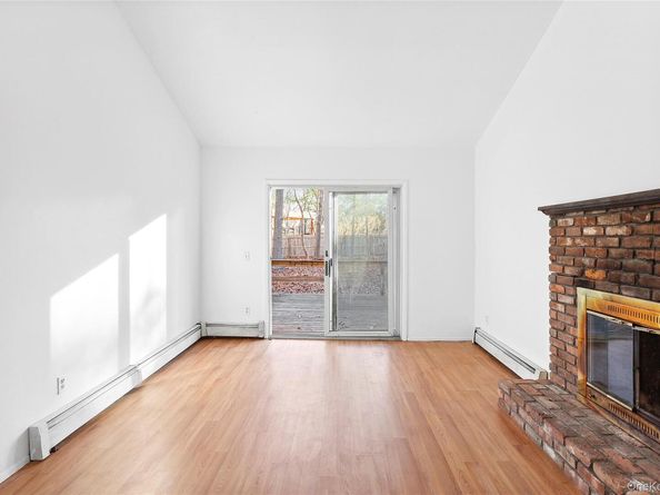 16 Settlers Landing Lane, East Hampton NY 11937