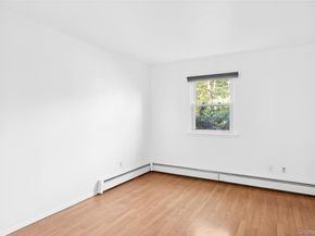 16 Settlers Landing Lane, East Hampton NY 11937