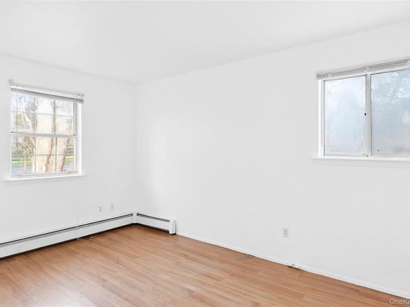 16 Settlers Landing Lane, East Hampton NY 11937