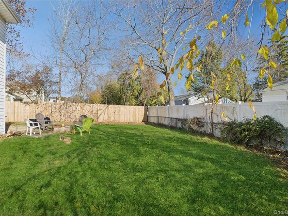 3107 Chestnut Avenue, Medford NY 11763