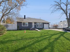 3107 Chestnut Avenue, Medford NY 11763