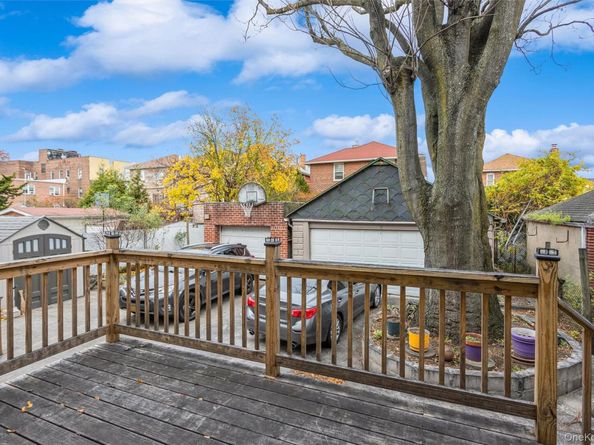 1646 Radcliff Avenue, Bronx NY 10462