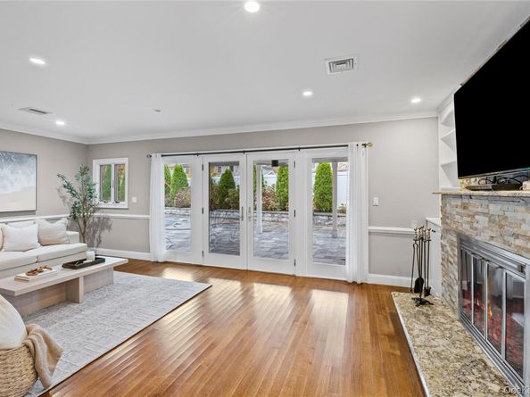 709 Demott Court, Westbury NY 11590