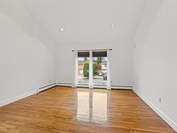 709 Demott Court, Westbury NY 11590